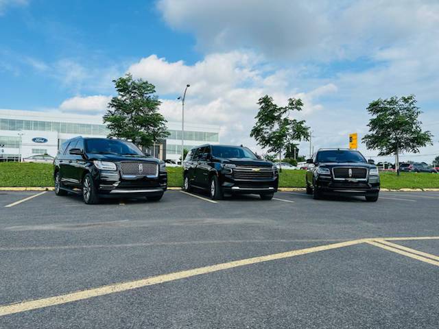 Executive van – exterior hero photo